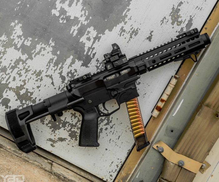 Palmetto State Armory PA-X9 AR9 AR Pistol with Vortex Optics RAZOR Mini Red Dot, SB Tactical PDW Brace, and ETS 31rd clear Glock magazine.