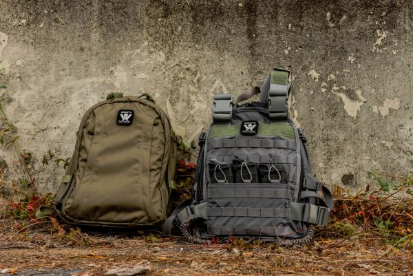 Generation III Wraith Tactical CARR Pack in Stealth Gray and Ranger Green